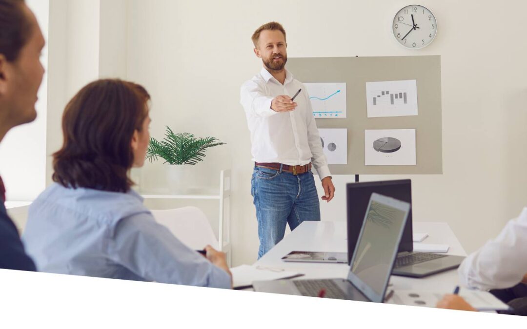 The Role of a Fractional Marketing Director in Aligning Marketing and Sales